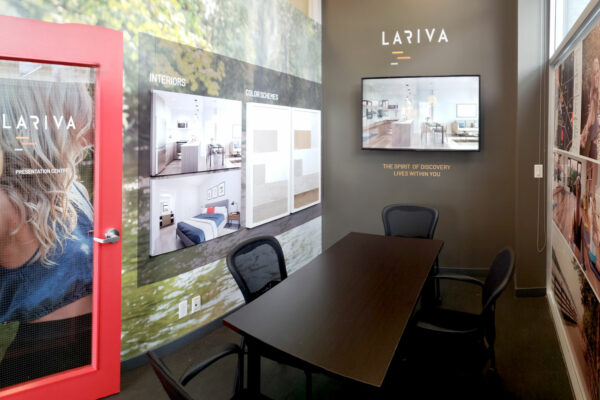 Lariva Presentation Centre by Boltis